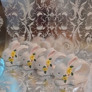 Vtg White Ceramic Rabbit Bunny Easter Spring Napkin Holders Set of 4